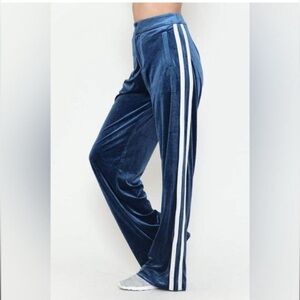 Honey Punch blue Velvet double stripe pant size small